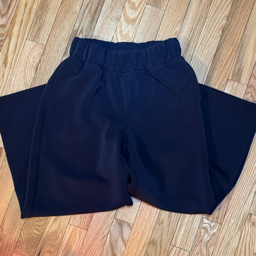 Bailey 44 wide legged pants ankle length S